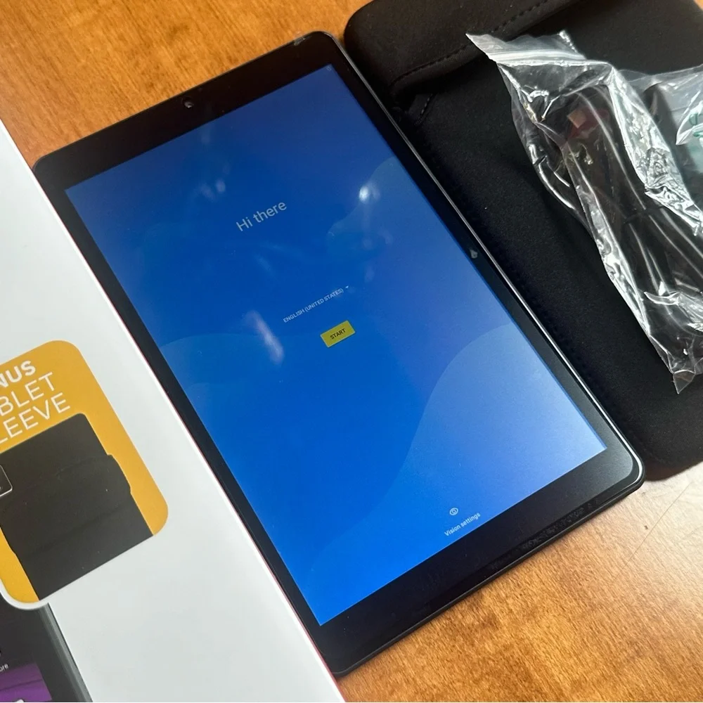 New Packard Bell 9” Android Tablet Bundle w Case Charger Google Play WiFi